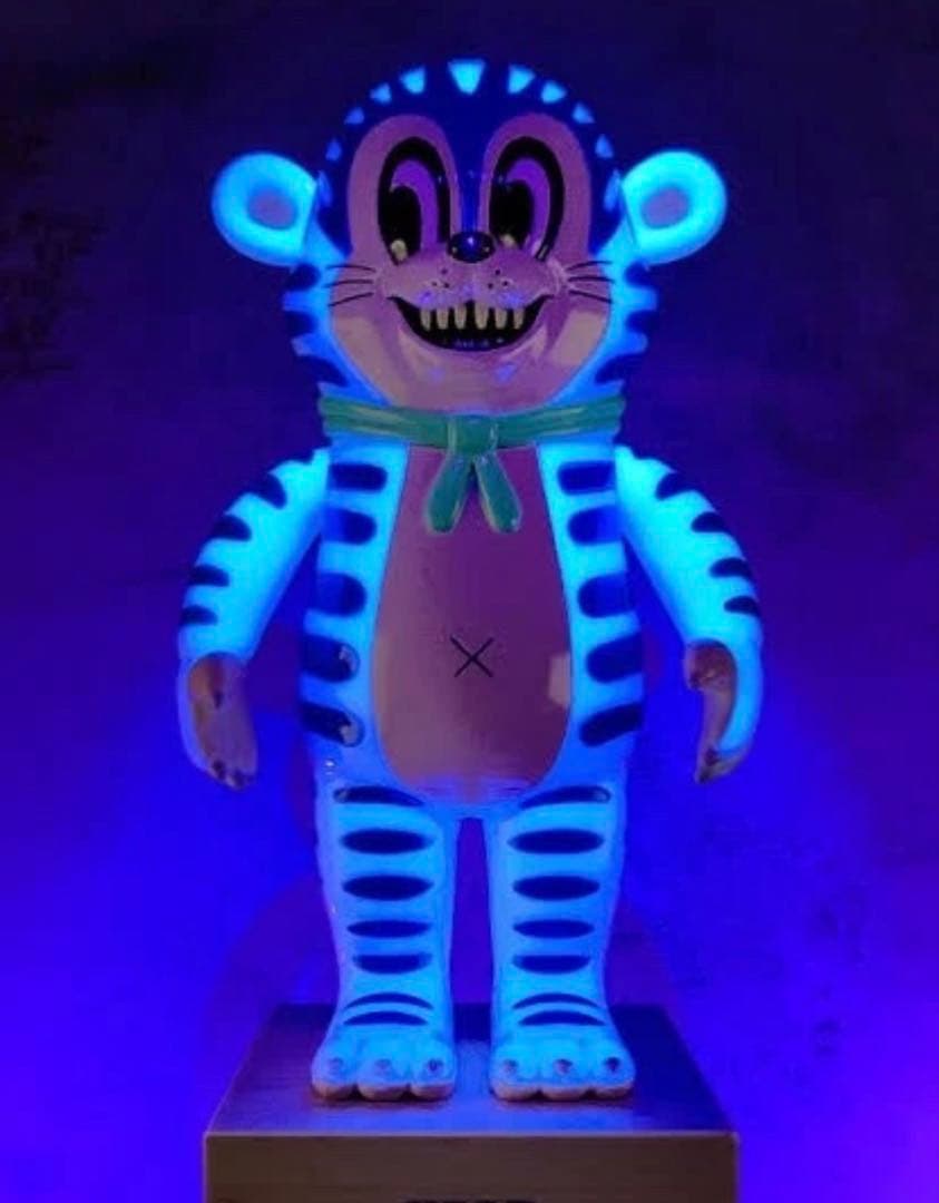 新品 headlockstudio ヘッドロックスタジオ Meaty 蓄光