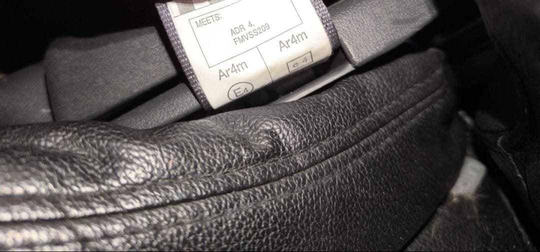 ハイエース　セカンドシート　セット購入品③ 専用レール