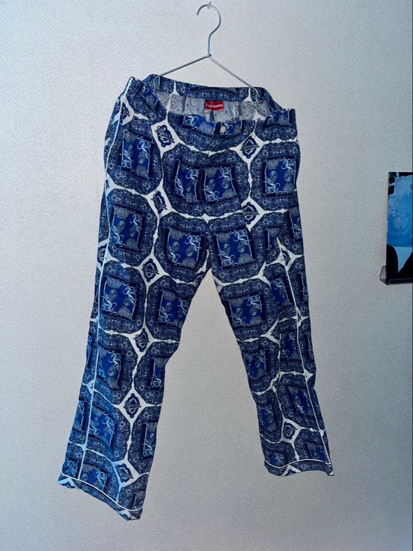 supreme パジャマセットアップ