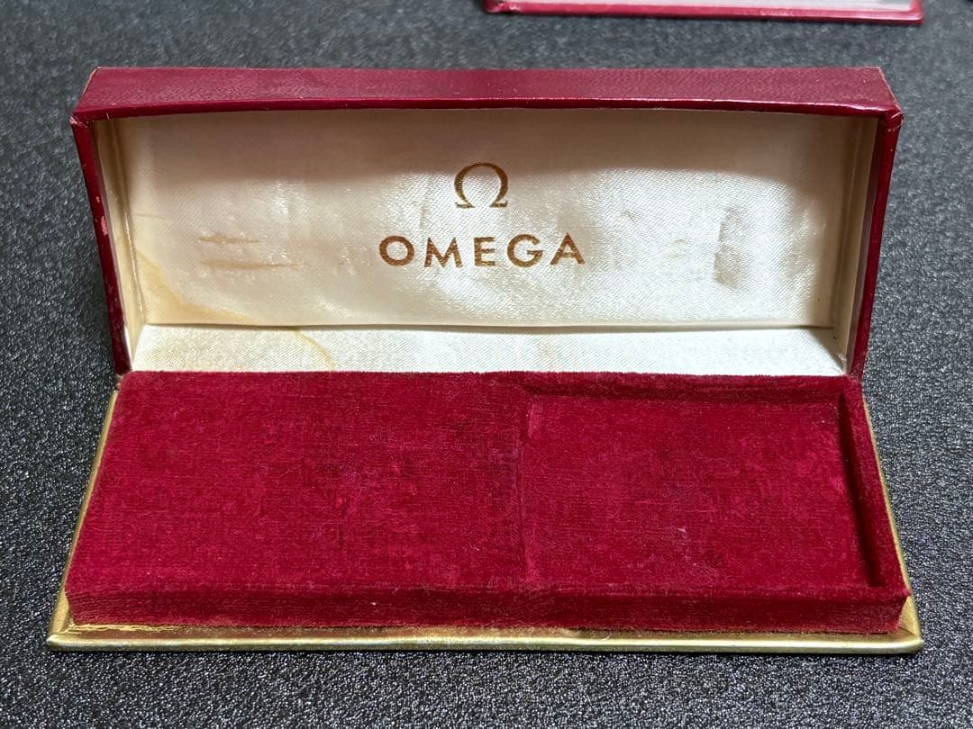 【新年特価】1/3日まで　オメガ　OMEGA 時計箱　3点セット＋グッズ
