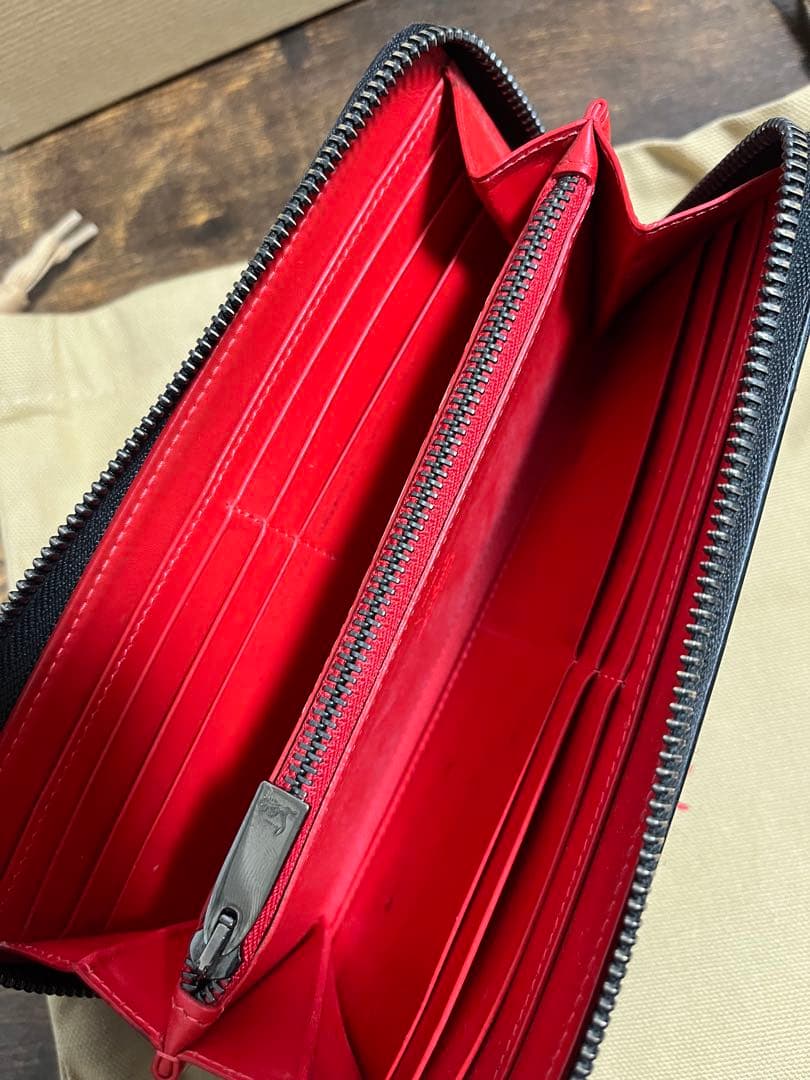 Christian Louboutin クリスチャンルブタン　長財布　正規品