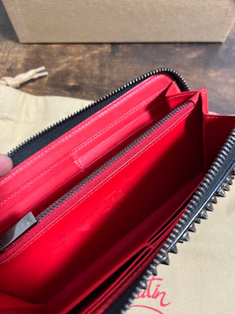 Christian Louboutin クリスチャンルブタン　長財布　正規品