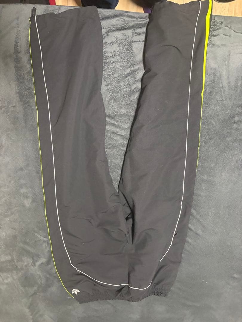 always&adidas トラックパンツ　Mサイズ