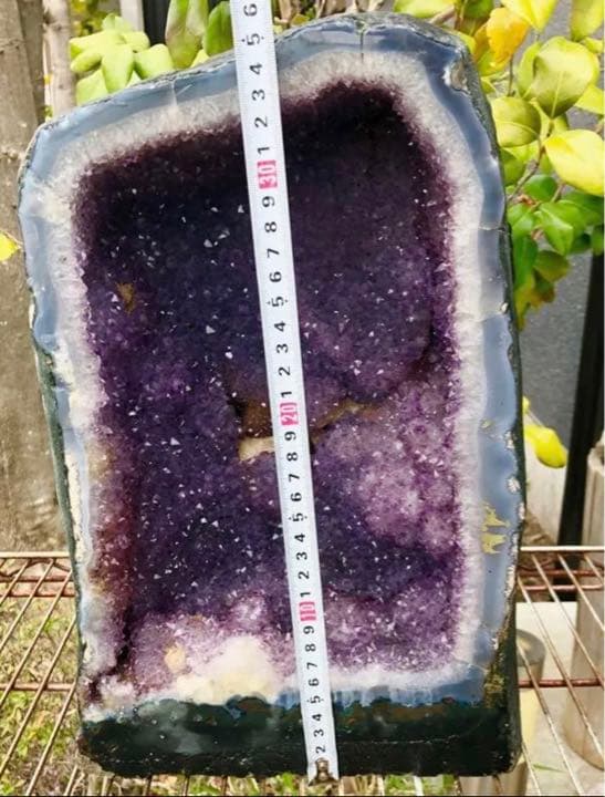 ウルグアイ産　アメジストドーム