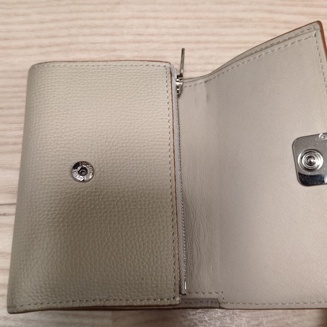 LOEWE 三つ折り財布 アナグラム ライトゴースト 箱付 バーティカルスモール