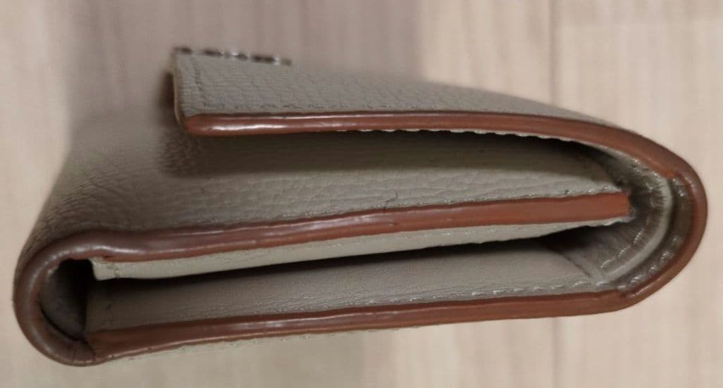 LOEWE 三つ折り財布 アナグラム ライトゴースト 箱付 バーティカルスモール