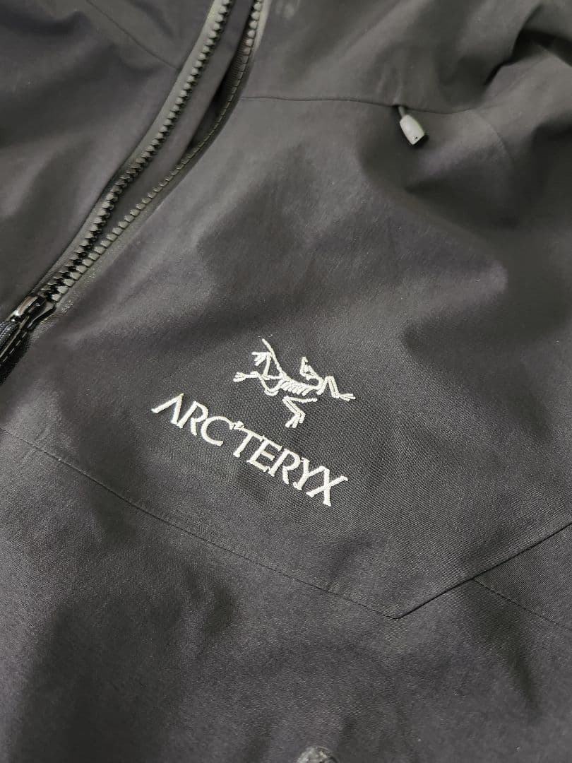 ARC'TERYX ジャケット ブラック