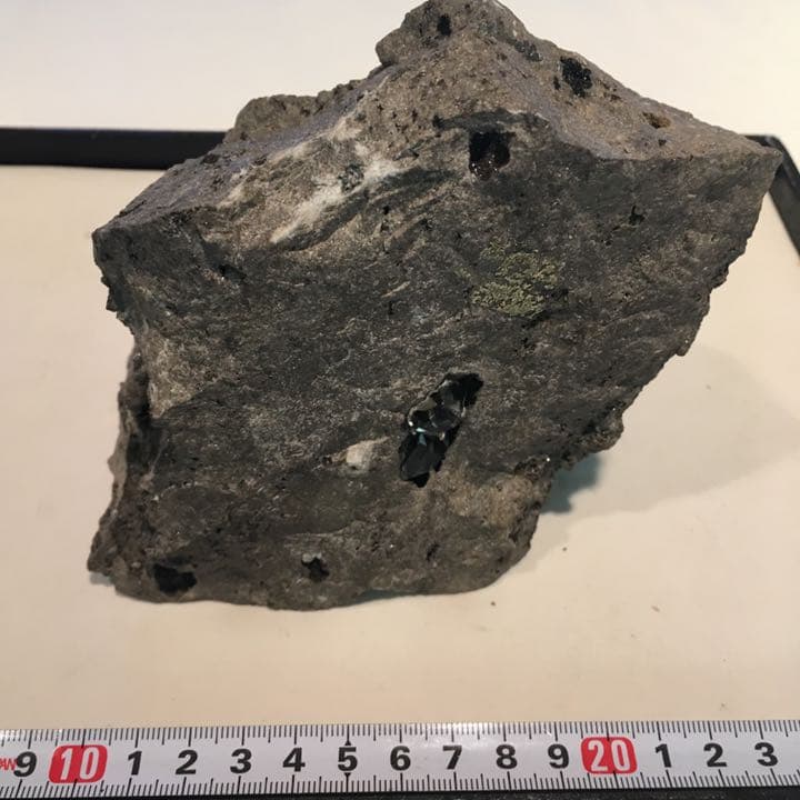 ハーキマーダイヤモンド(水晶)母岩付 A