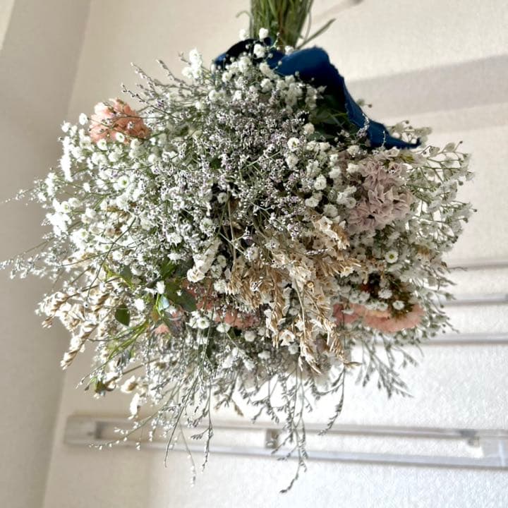 かすみ草フライングブーケ