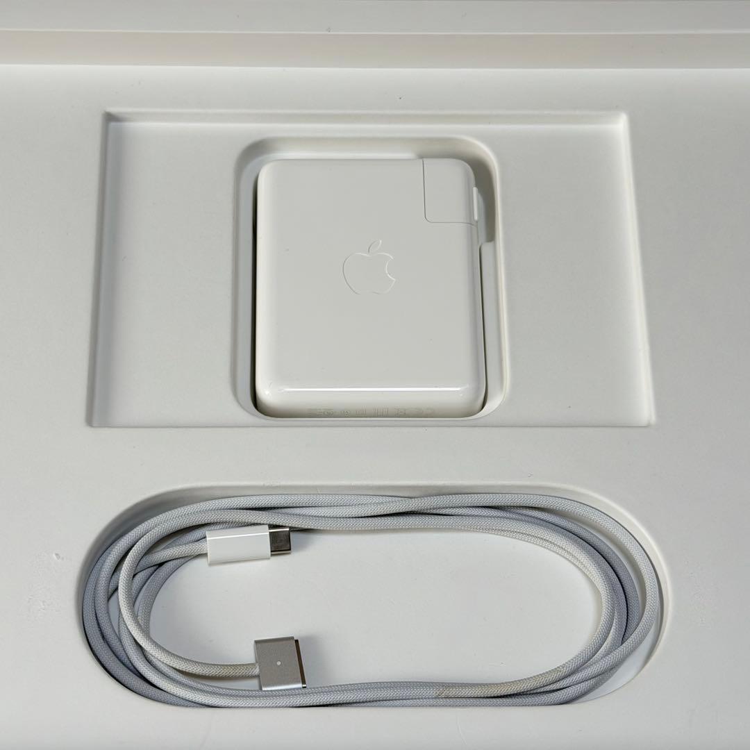 極美品 MacBook Pro 16インチ M1 Pro 16GB 1TB