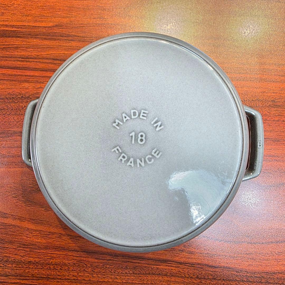 週末限定 staub 18cm ピコ・ココット ラウンド グレー