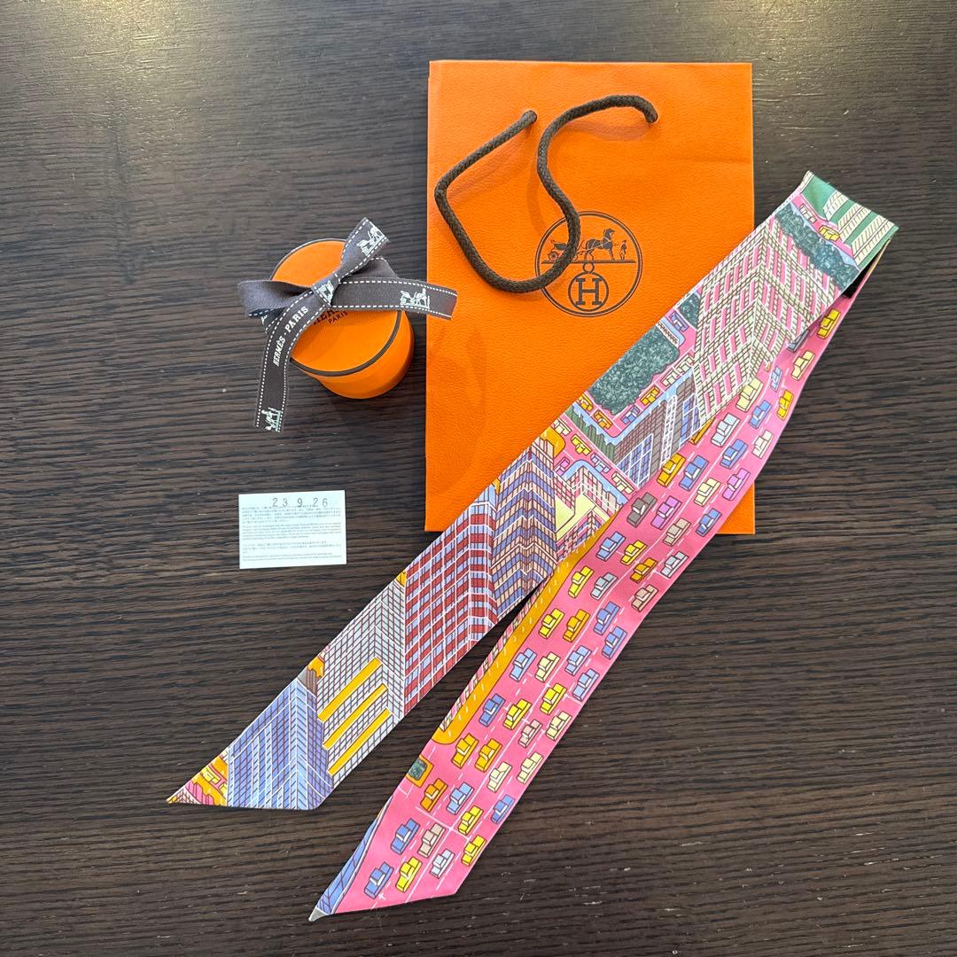 エルメス⭐︎ツイリー⭐︎パンタンシティ　HERMES PANTINCITY