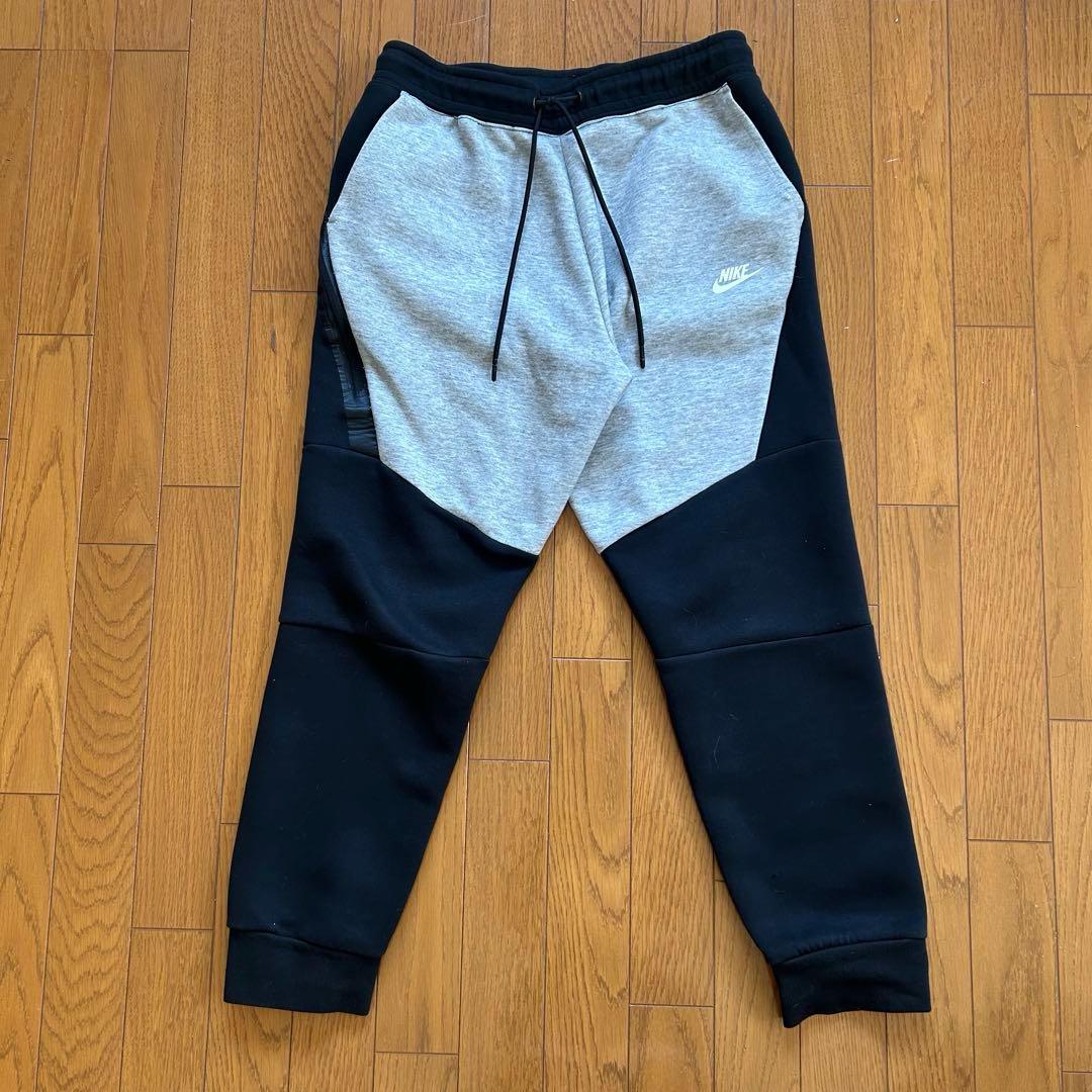 Nike テックフリース セットアップ グレー/ブラック