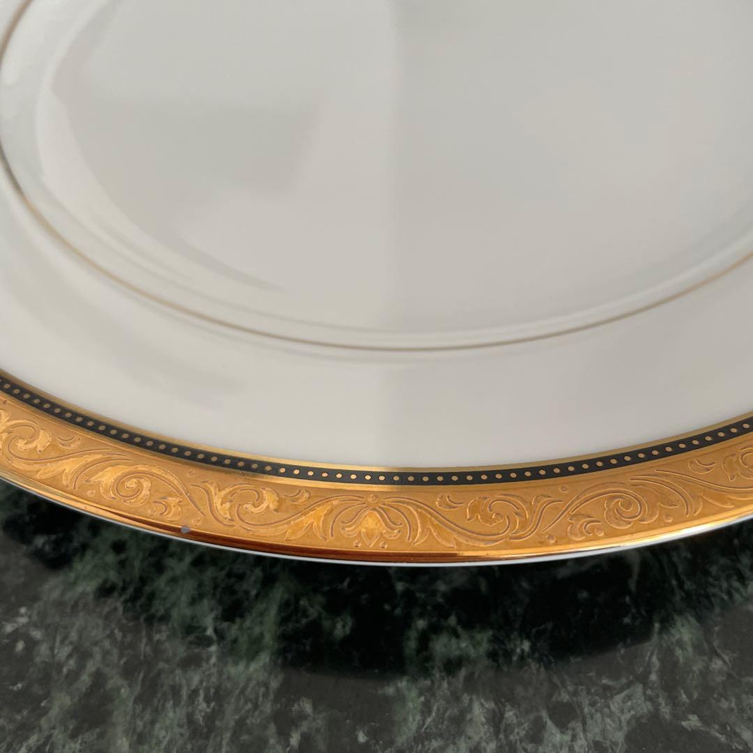 Contemporary Masterpiece Regent Gold 皿