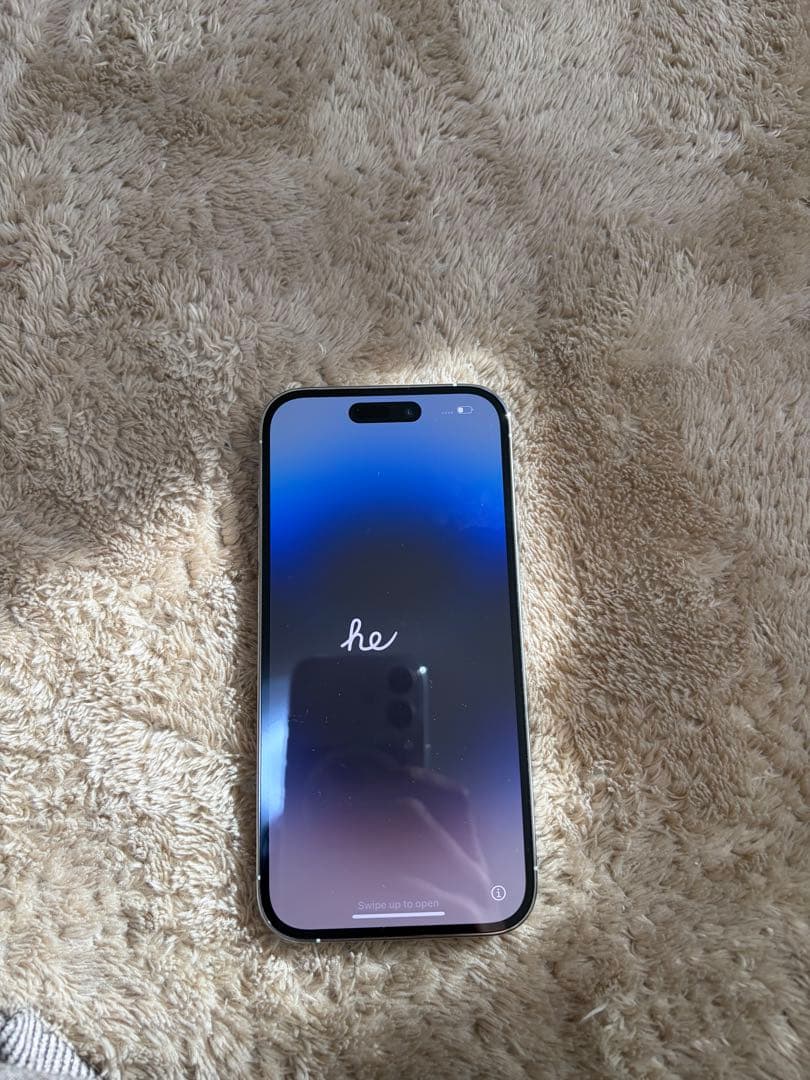 Apple iPhone 14 Pro ホワイト 本体　ちぃ