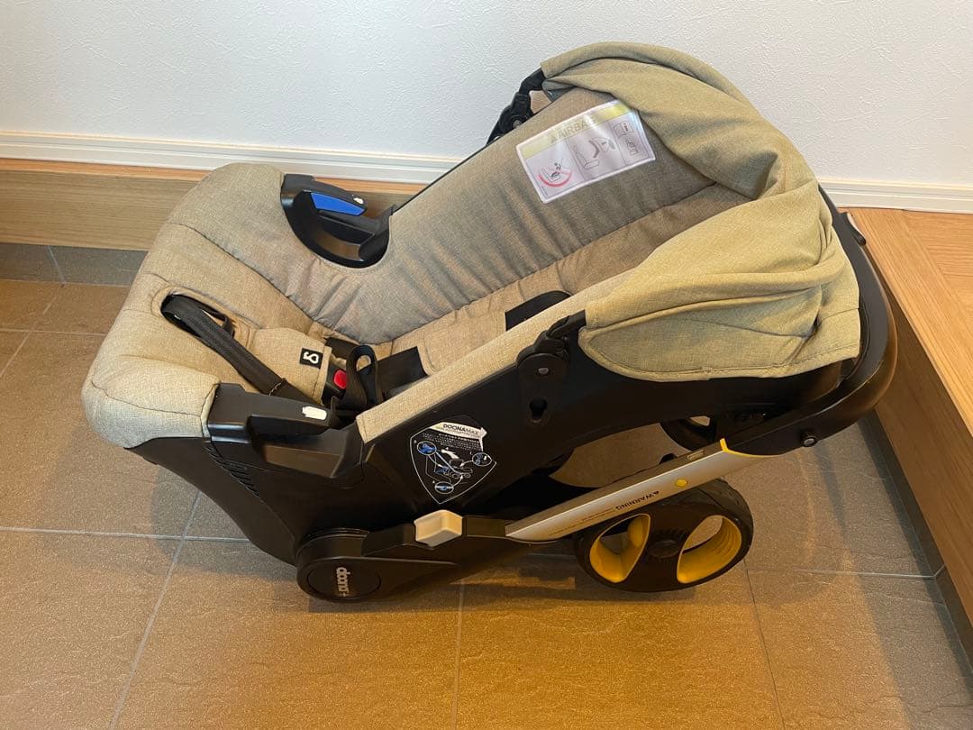 【値下げ交渉可】 doona ドゥーナ ベビーカー