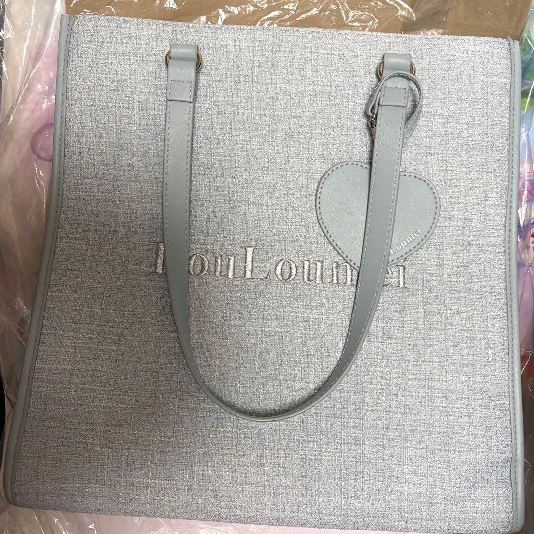 推し活トート　LouLoumei ハートチャーム付きトートバッグ　サックスブルー