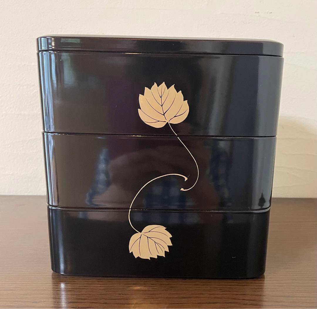 本漆塗り　年輪漆器　 六五三段重 蔦ノ葉