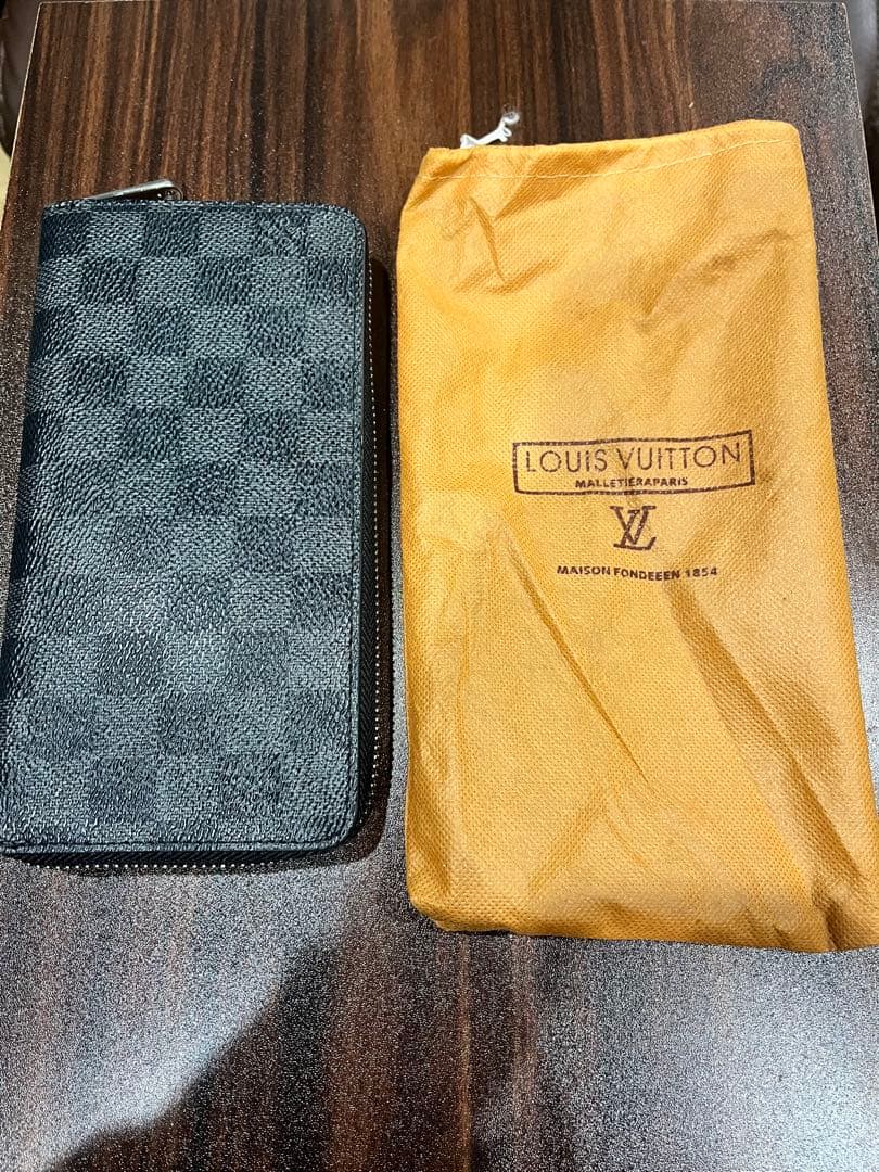 Louis Vuitton ルイヴィトン ダミエ ジッピーウォレット 長財布