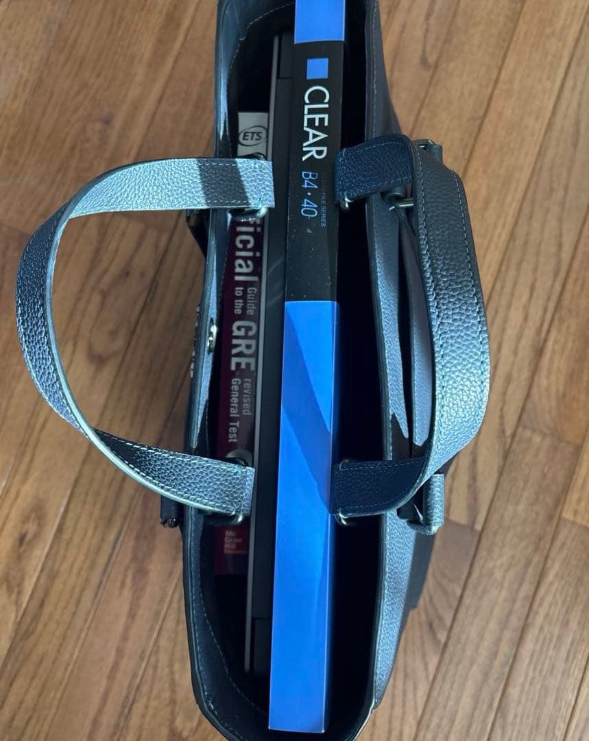 新品同様　COACH ダブルハンドル革製トートバッグ　メンズ&レディース