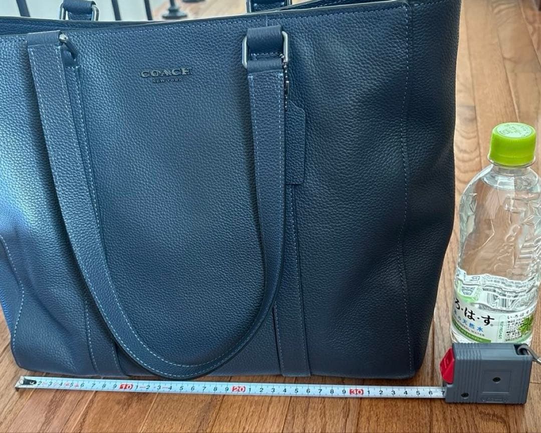 新品同様　COACH ダブルハンドル革製トートバッグ　メンズ&レディース
