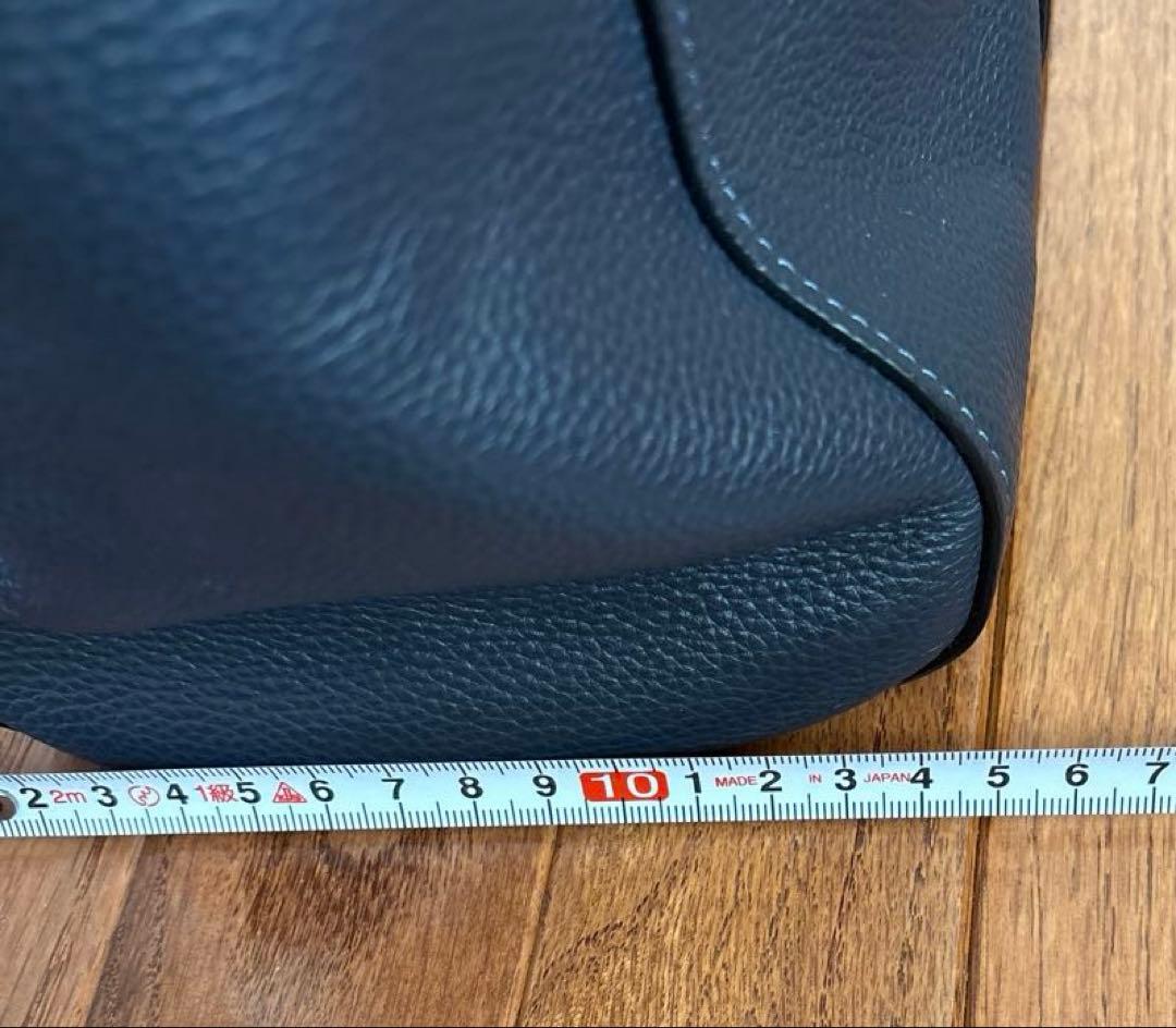 新品同様　COACH ダブルハンドル革製トートバッグ　メンズ&レディース