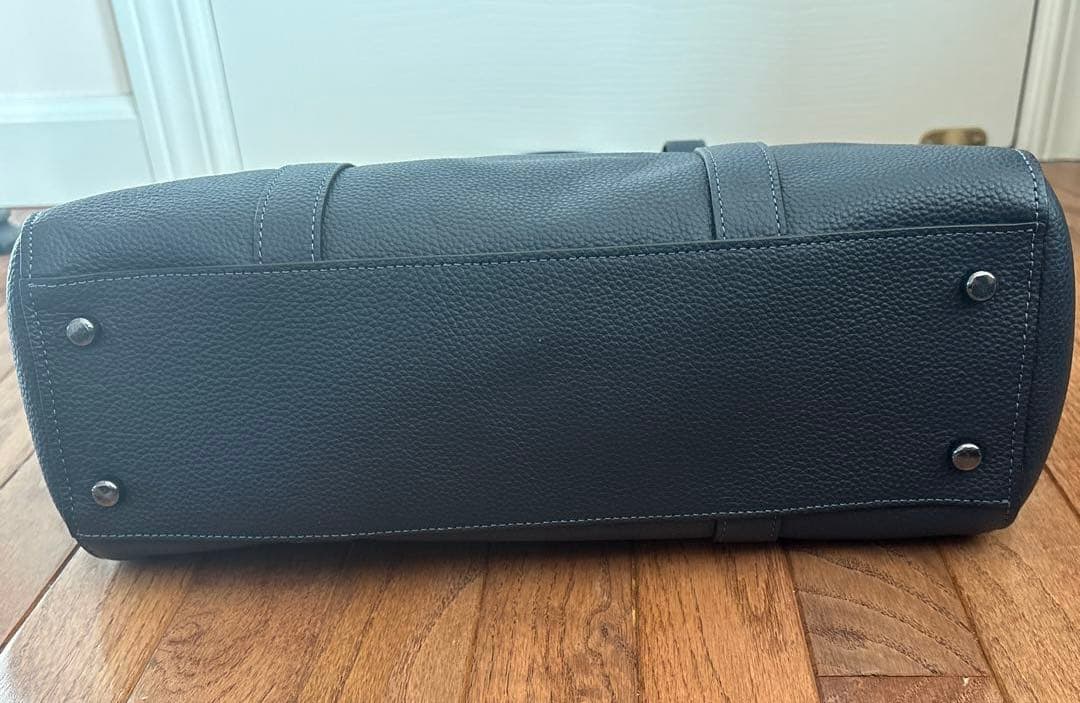 新品同様　COACH ダブルハンドル革製トートバッグ　メンズ&レディース