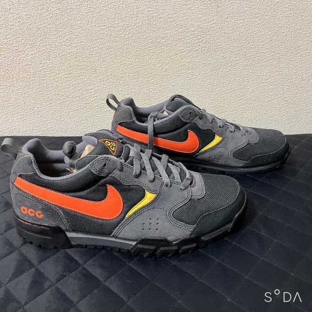 【未使用】NIKE PYROCLAST ACG サイズ27㎝ （プー134）