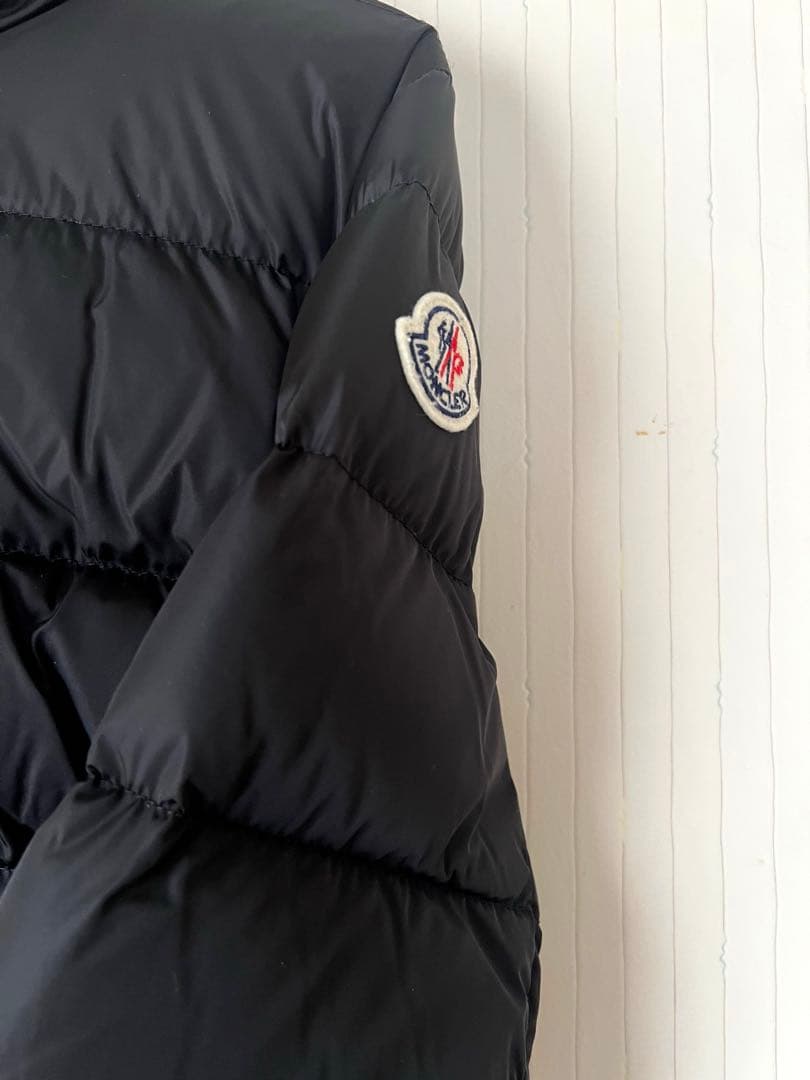 ブラック ダウンジャケット MONCLER