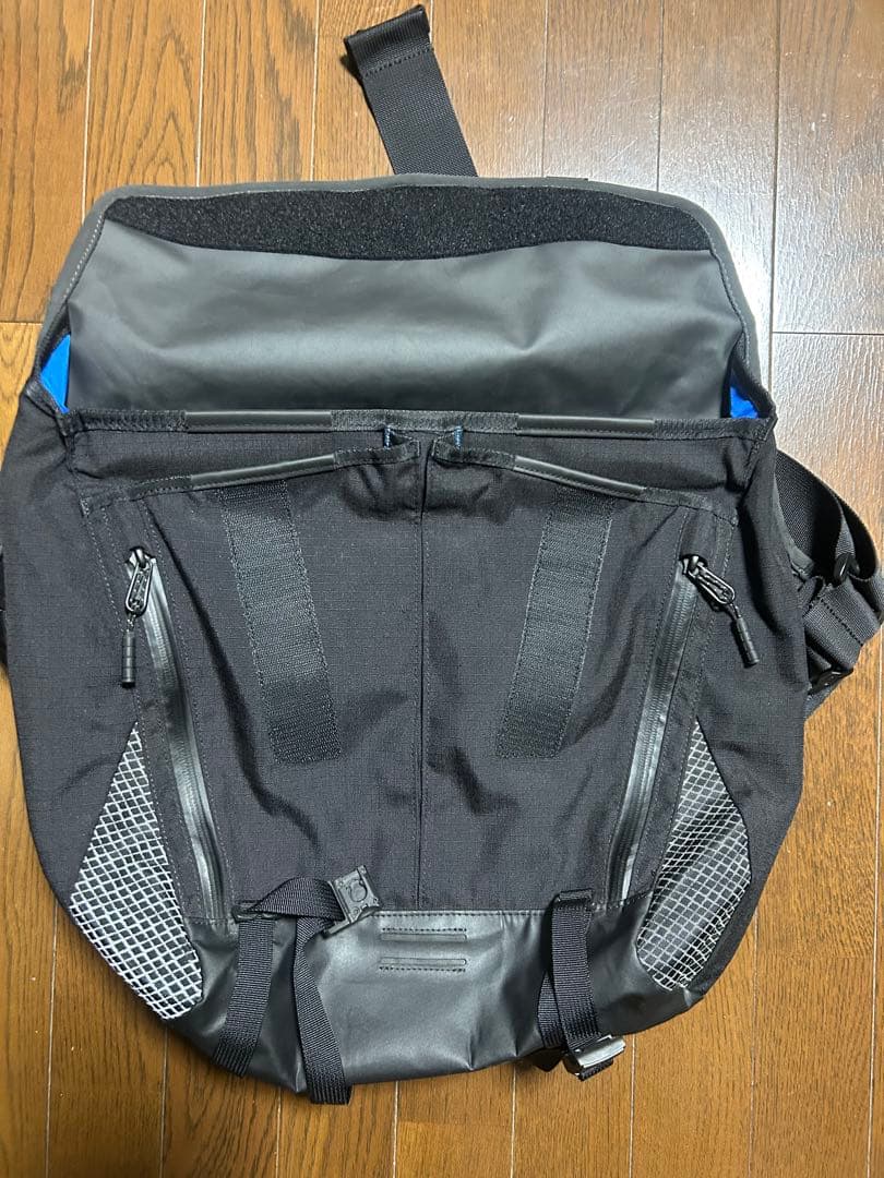 ティンバック2 timbuk2 MサイズEspecial Messenger
