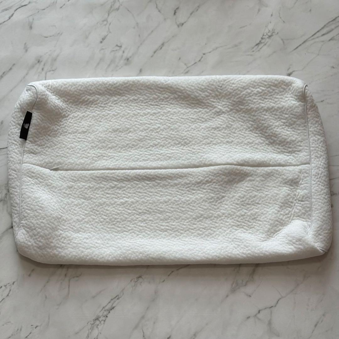 ヒツジのいらない枕 至極 本体＋専用カバー2枚＋専用箱付