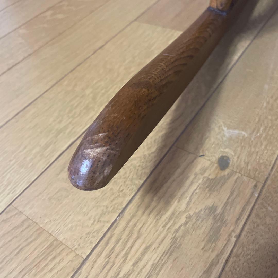キツツキマークのロッキングチェア　by 飛騨産業