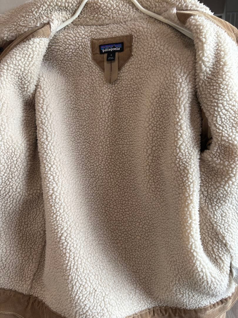 patagonia コーデュロイトラッカージャケット　Sサイズ