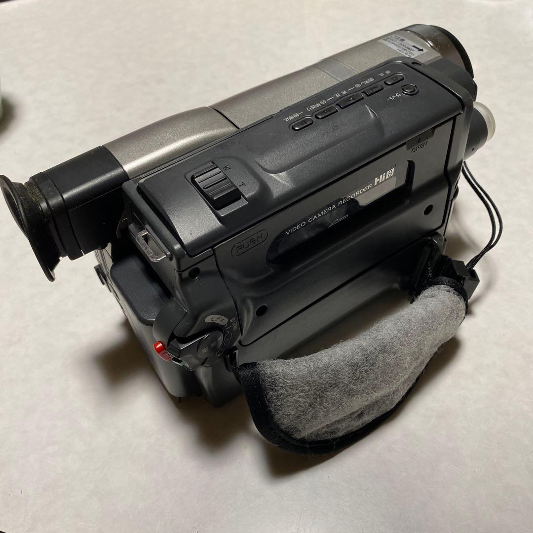 SONY VideoHi8Handycam CCD-TRV96 ⑦