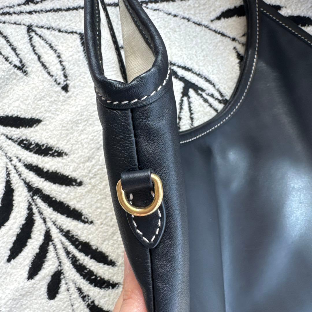 miu miu 黒 トートバッグ ロゴ刺繍
