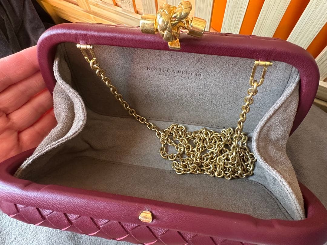 Bottega Veneta バーガンディ ポーチ※斜め掛けチェーン付き未使用