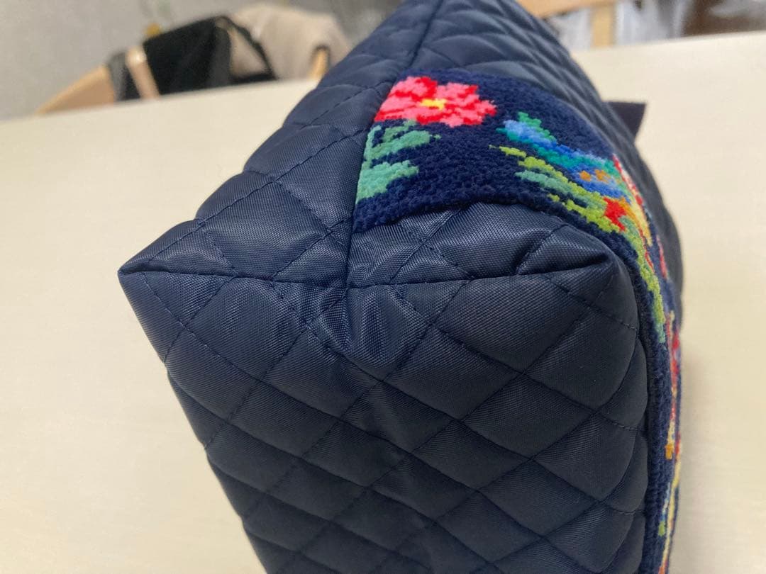 学校フェイラー　ハイジ　ネイビー刺繍トートバッグ　バッグインバッグ