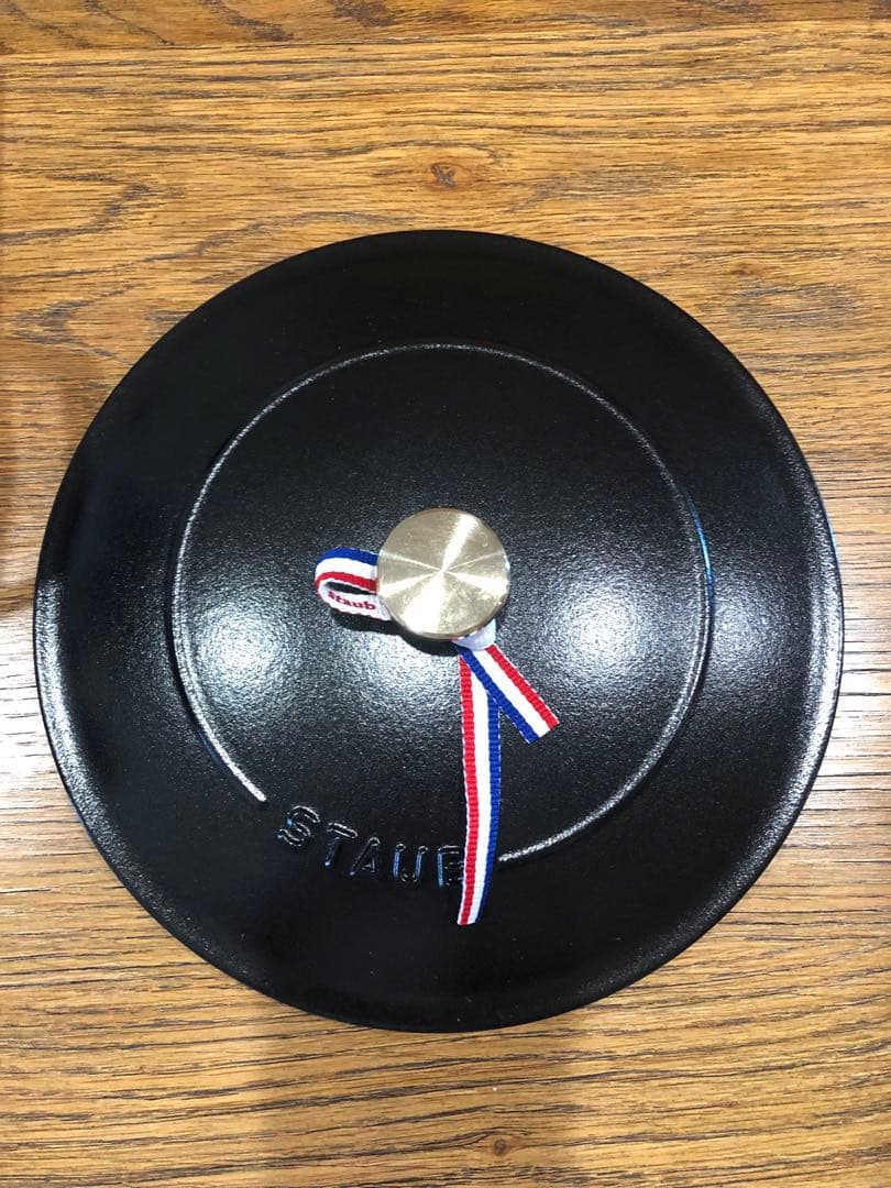 ストウブ　staub ブレイザー24 美品