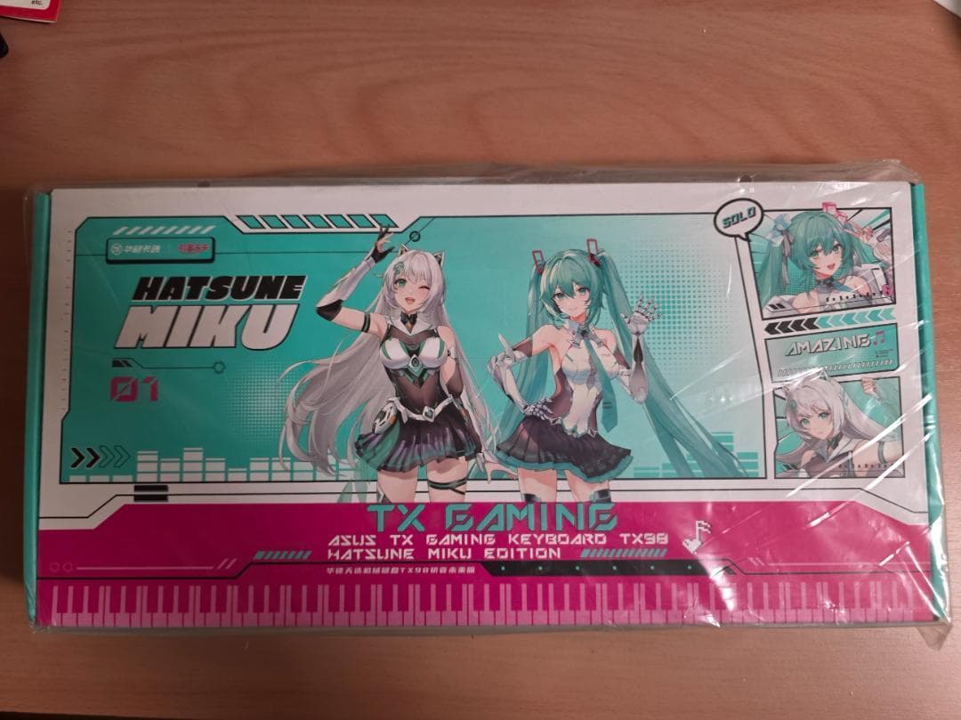 モミジ【新品未開封】ASUS 初音ミク コラボキーボード 赤軸
