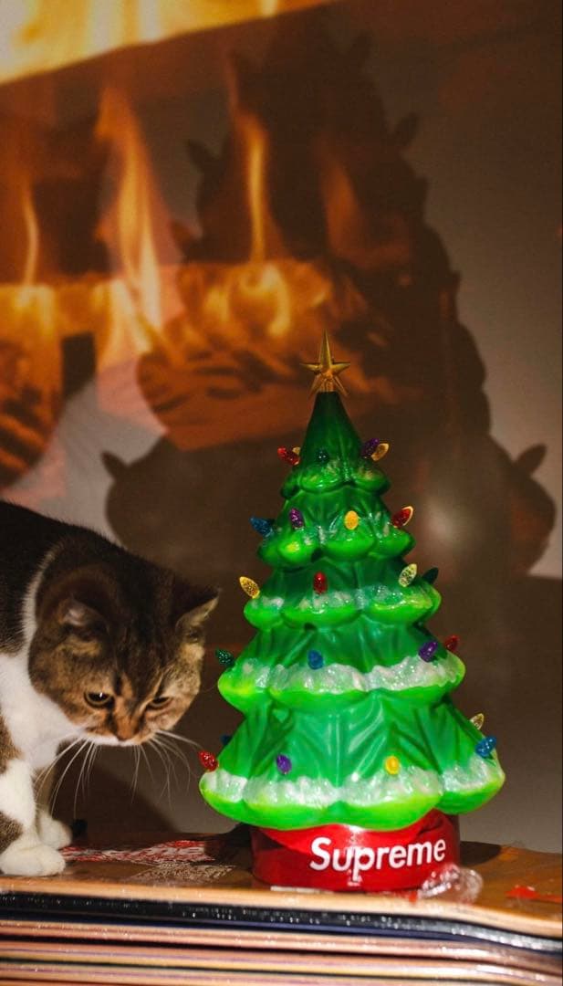 【大幅値下げ】15\" Holiday Tree シュプリーム　ホリデーツリー
