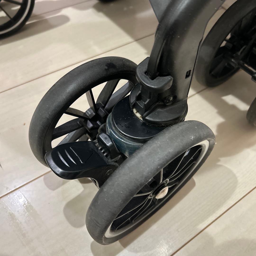 combi コンビ スゴカルα 4キャス compact エッグショックHU