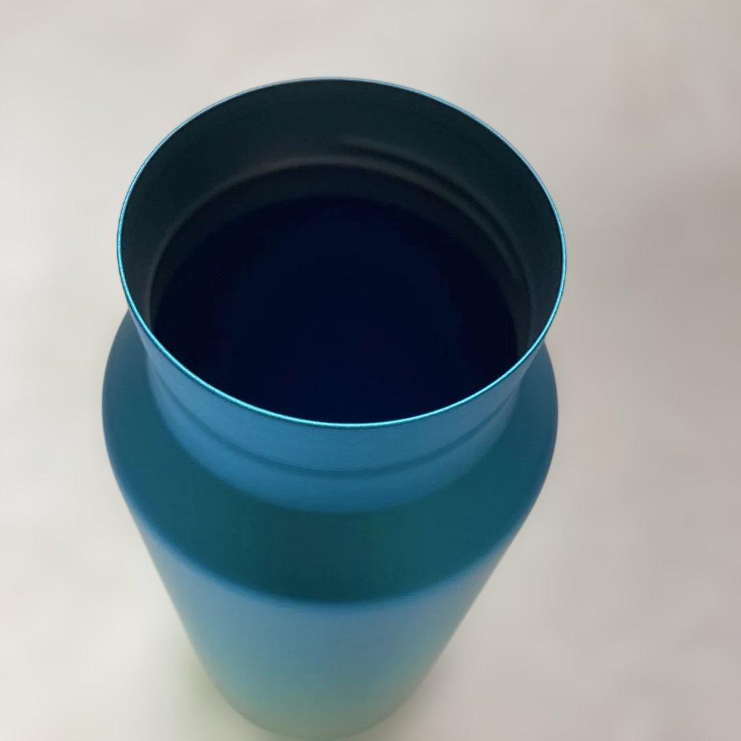 弁当箱・水筒  peak Titanium Aurora Bottle 800