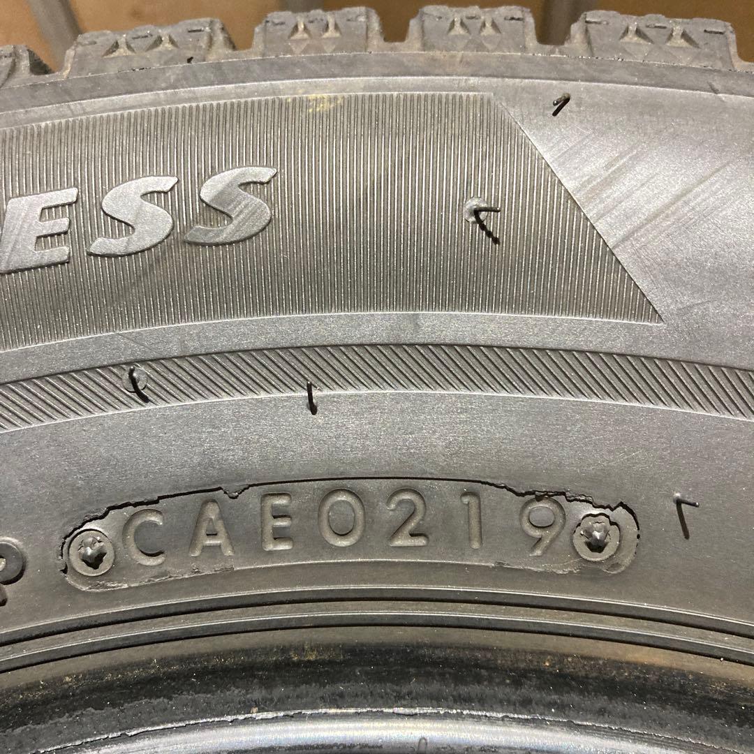 S VRX2 スタッドレスタイヤ 175/65R14 中古4本