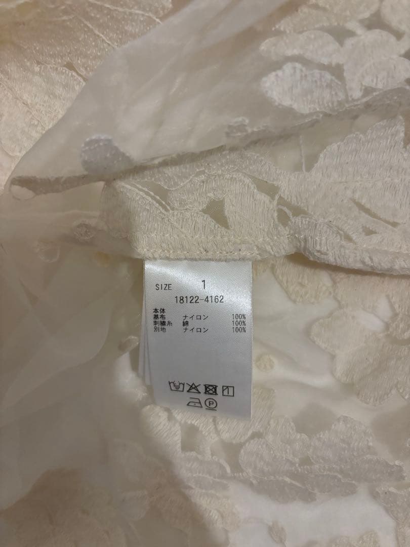 トップス clane sheer frower lace shirt