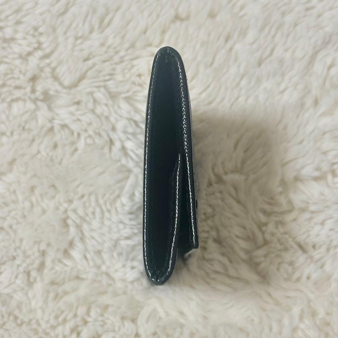 【極美品】PRADA プラダ　小銭入れ　ケース　黒　ゴールド　正規品