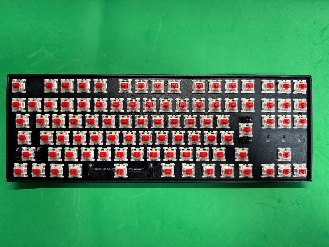 Keychron K8 日本語JIS 赤軸