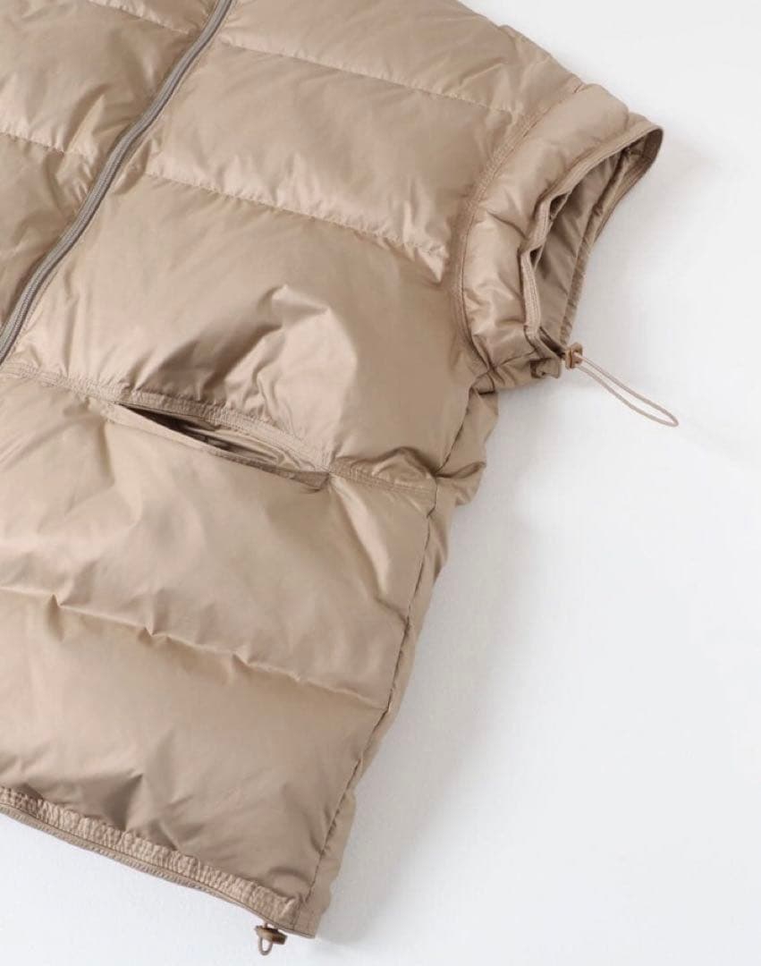ラート short-sleeved down vest LAATO