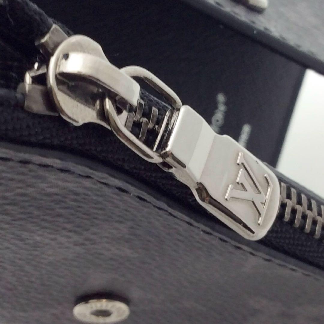ルイヴィトン モノグラム エクリプス ヴィクターウォレット メンズ 三つ折り財布