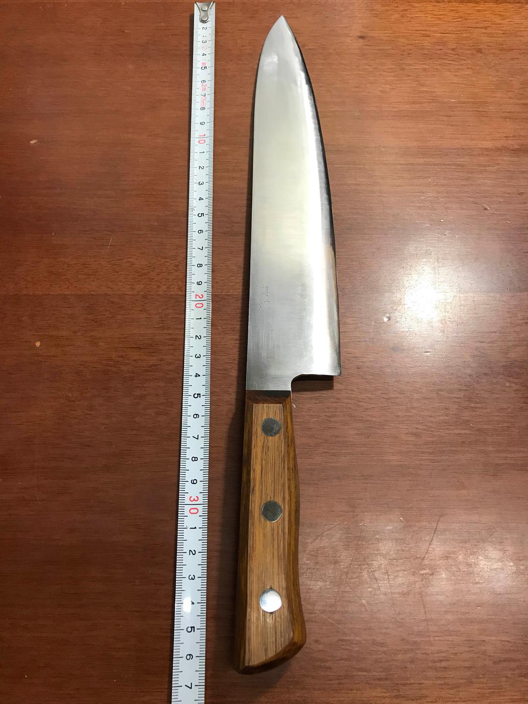 サンプル画像　牛刀 包丁(8尺24cm )