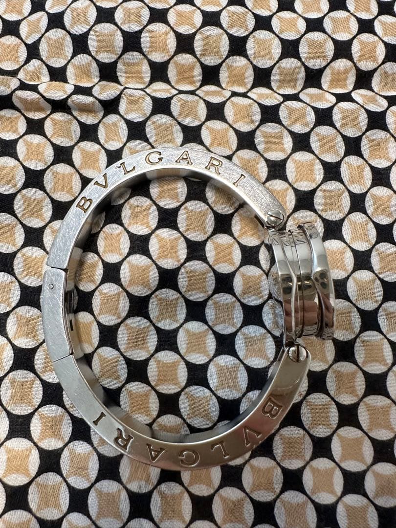 BVLGARI B.Zero1 ブラック腕時計